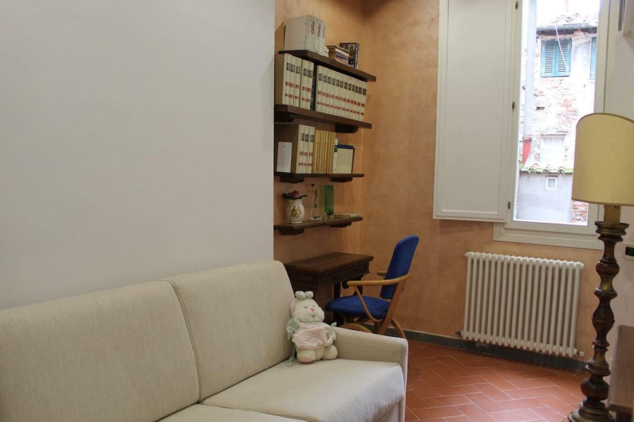 Anfiteatro House Romantica Lucca Exteriör bild