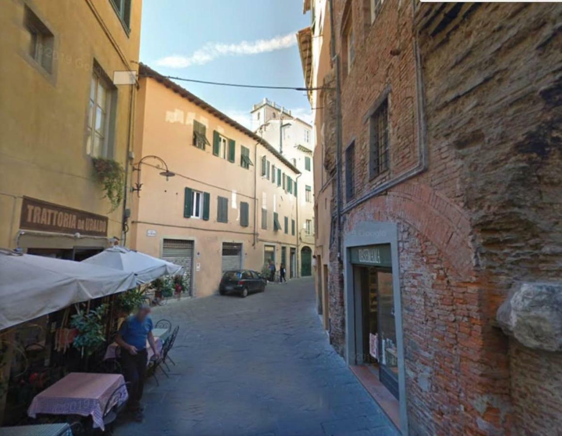 Anfiteatro House Romantica Lucca Exteriör bild